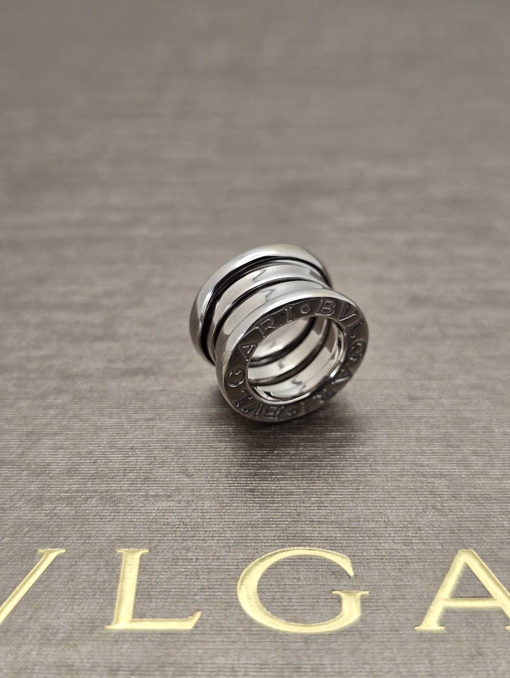 $3020 Bvlgari B.zero1 18K White Gold Pendant